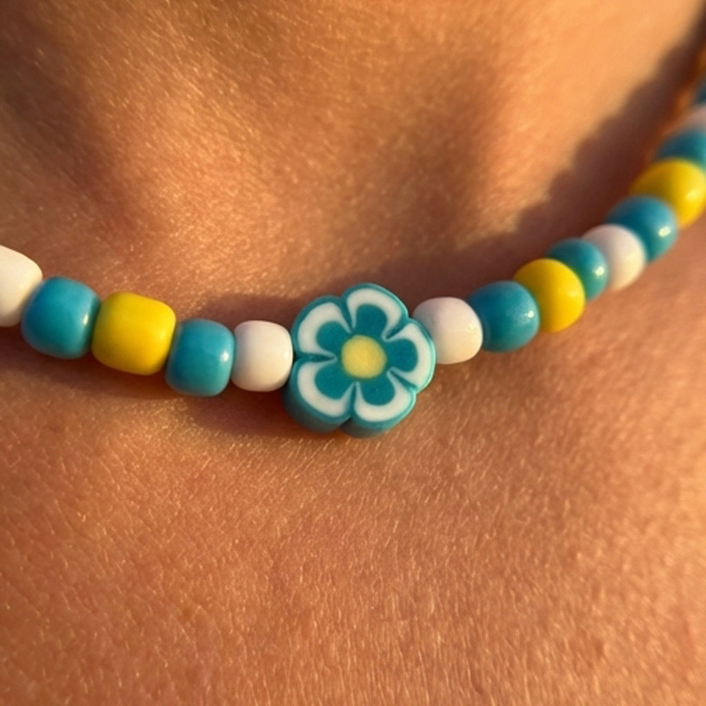 Handmade Blue Seed Bead Daisy Necklace, Minimalist Summer Jewelry, Extension Chain