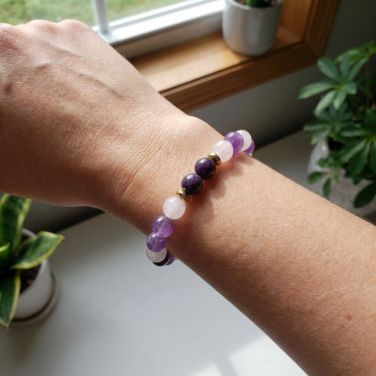 Purple Pink Gemstone Beaded Bracelet, Gold Heart Charm, Boho Stackable Jewelry